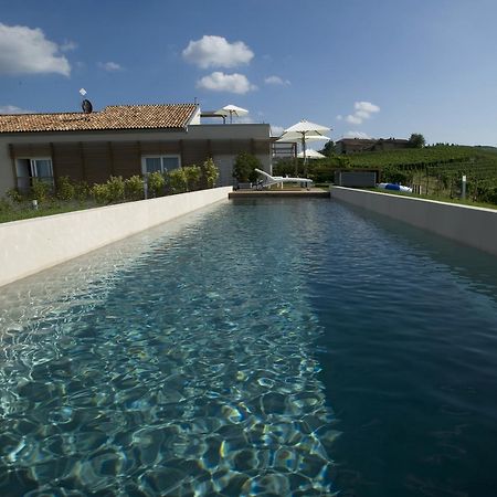 Appartamento Casa nelle Vigne Castiglione Tinella Esterno foto