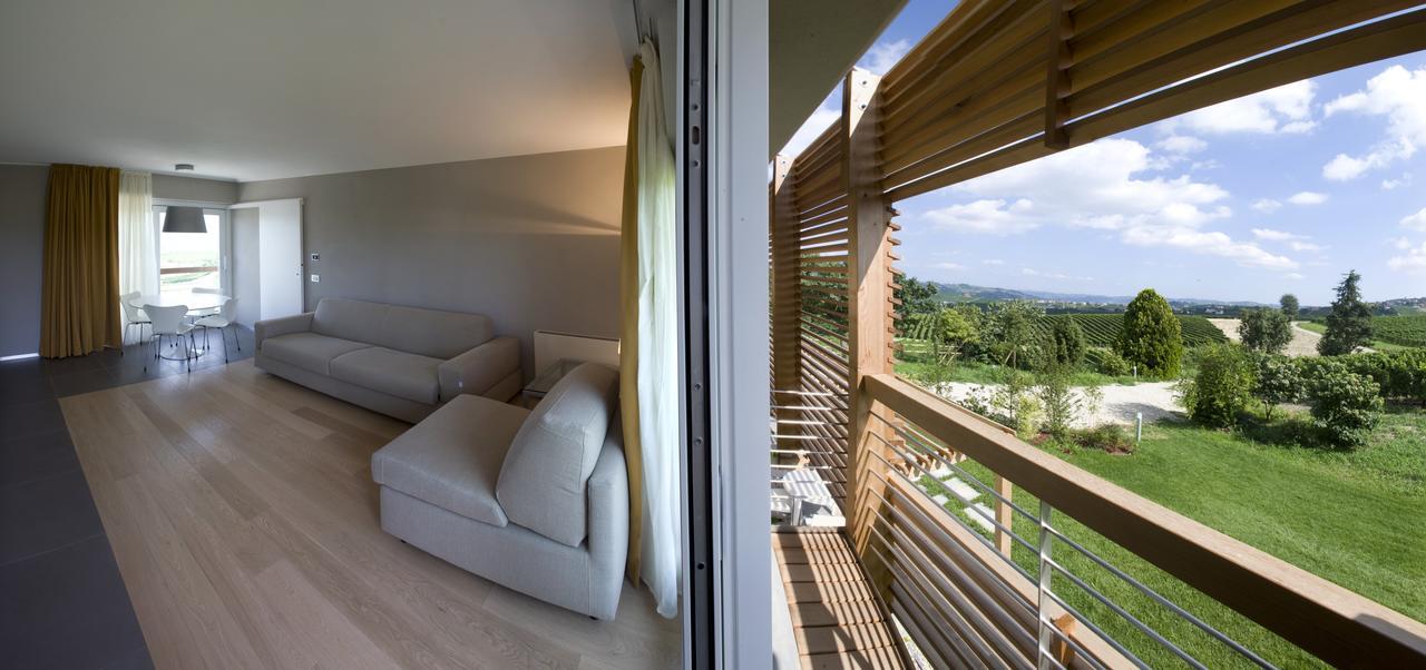 Appartamento Casa nelle Vigne Castiglione Tinella Esterno foto