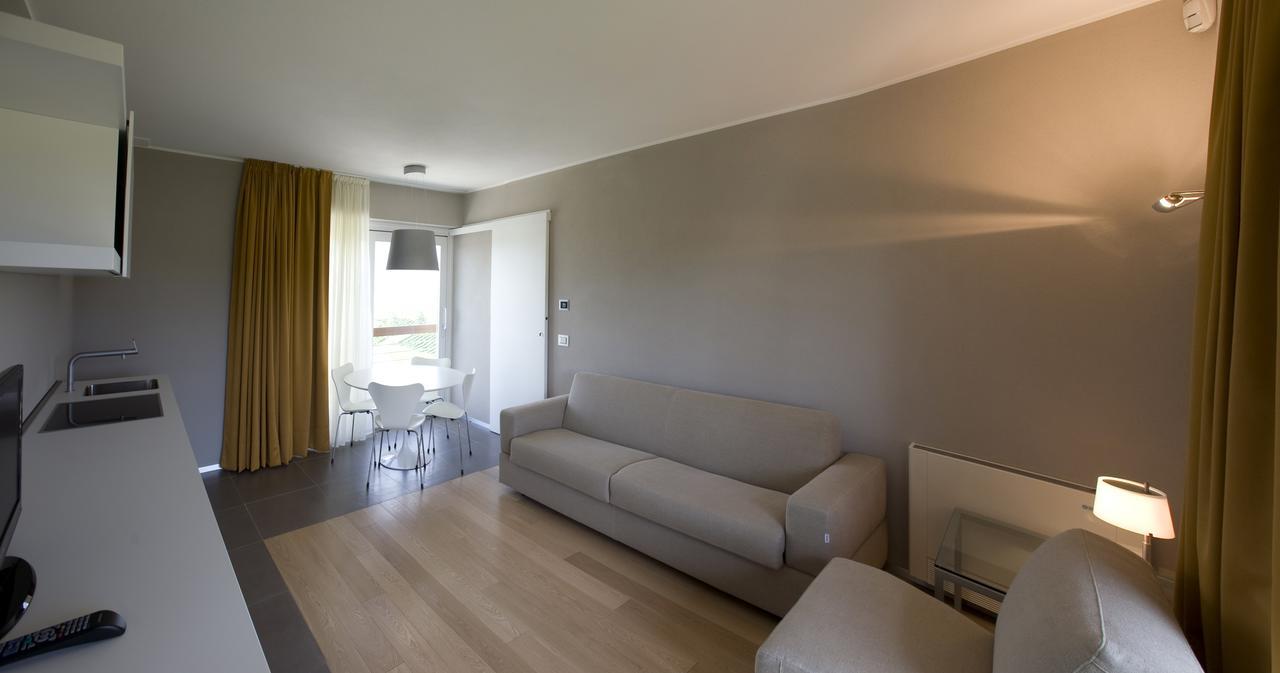Appartamento Casa nelle Vigne Castiglione Tinella Esterno foto